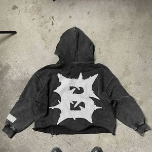 เสื้อฮู้ดดี้ผู้ชายแบบซันเฟด ย้อมสีเอซิด ลุคดิสเทรส EMD ฮู้ดดี้เนื้อหนา ย้อมสีเอซิด คุณภาพสูง - Product Image 1