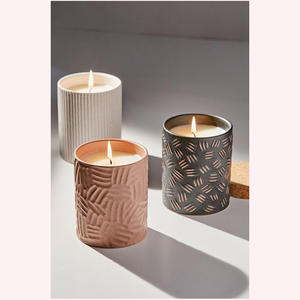 Porte-bougie votif en métal artisanal de designer avec finition haut de gamme, durable et résistant à la chaleur, pour la décoration intérieure et l'aménagement de l'intérieur - Product Image 6