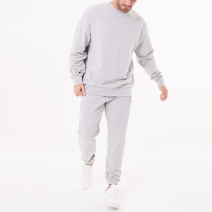 Conjunto de Chándal Cargo Azul Eléctrico Personalizado al por Mayor para Hombre, Sudadera Oversize de Algodón Grueso y Pantalón Jogger, Conjunto de Dos Piezas - Product Image 1