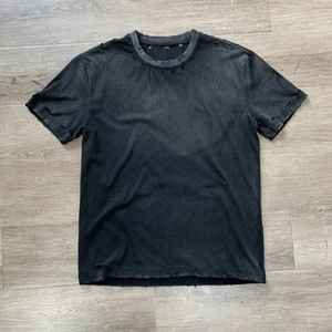Fabricantes de Ropa Personalizada: Camiseta de Hombre Vintage Desgastada con Lavado Ácido, Estilo Oversize, 100% Algodón Transpirable de Secado Rápido - Product Image 5