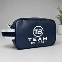 Sacs de toilette personnalisés avec logo pour team building – Rangement durable en polyester pour salle de bain et équipement de hockey avec nom brodé