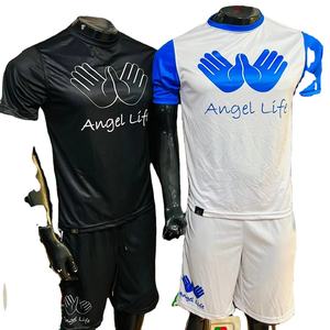 T-shirts imprimés en microfibre personnalisés Conception personnalisée Logo Texte T-shirt unisexe en coton Commande en gros de haute qualité disponible - Product Image 1