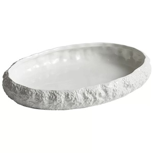 Plato ovalado de cerámica para cenar, blanco mate con borde texturizado, diseño minimalista, duradero, apto para lavavajillas, para restaurante, hotel, eventos, fiestas. - Product Image 1