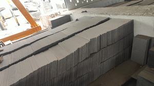 Carreaux de granit gris acier pour revêtements de sol - Product Image 3