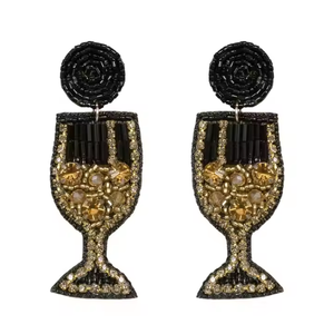 Broche Clásico de Algodón con Cuentas y Bordado de Vino, Hecho a Mano, Ligero, para Mujeres y Niñas, por MULTI CRAFT - Product Image 1