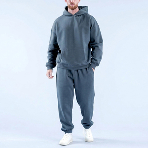 Ensemble de survêtement pour homme de haute qualité avec logo brodé personnalisé, sweat-shirt à capuche et pantalon de jogging à revers, en molleton de coton - Product Image 1