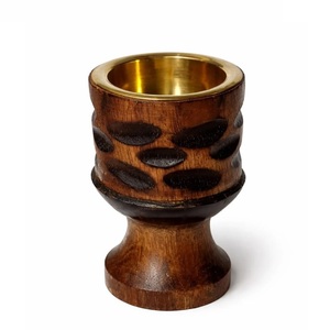 Quemador de Incienso de Latón Premium con Diseño de Rejilla Ornamentada, Hecho a Mano, para Uso en Todas las Estaciones - Product Image 5