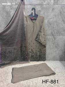 Conjunto de Traje de Manga Larga con Estampado de Flores y Hojas Bordadas en Hilo de Rayón de Alta Calidad, Proveedor y Exportador Mundial - Product Image 3