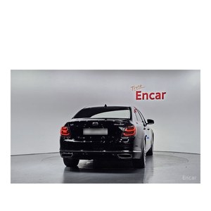 สำหรับรถยนต์ Kia K9 3.8 GDI AWD รุ่นปี 2018 เดือนมิถุนายน ระยะทาง 77,520 กม. มาตรฐานไอเสียยูโร 5 เบาะหนัง เกียร์อัตโนมัติ พวงมาลัยซ้าย ขับเคลื่อนล้อหลัง - Product Image 4