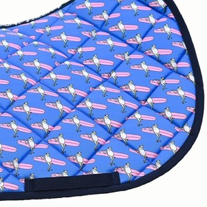Tapis de Selle Équestre de Luxe en Satin Élégant avec Rembourrage en Mousse 550 GSM, Marque Privée, Vente Directe Usine - Product Image 3