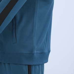 Trajes Deportivos Personalizados de Alta Calidad para Hombre, Conjuntos Deportivos Ajustados, Ropa Deportiva para Hombre, Conjunto de Traje Deportivo Cómodo para Hombre - Product Image 4