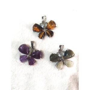 Colgantes de mariposa de gemas mixtas pulidas al por mayor para collares, joyería de moda en tendencia, cristal de hadas, tacto real, sanador - Product Image 2