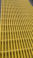 Caillebotis pultrudés en fibre de verre Feuilles FRP Profils de panneaux GRP Couvrant les produits en fibre de verre haut de gamme