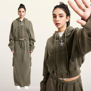 เสื้อฮู้ดดี้คุณภาพสูง พรีเมียม เอสเซนเชียลส์ ฮู้ดดี้หรูหรา ไซส์พลัส สไตล์ลำลอง ทรงหลวม สำหรับผู้ชายและผู้หญิง เสื้อฮู้ดดี้ลำลอง - Product Image 2