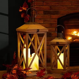 Lanterne à bougie en bois faite à la main, carrée, vide, avec dessus noir, pour la décoration de la maison et les mariages - Product Image 1