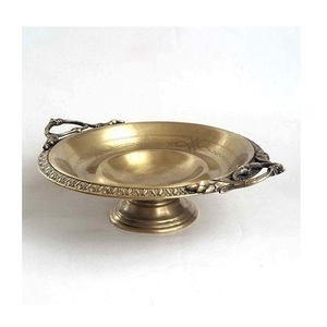 Cuenco grande de metal para dátiles, diseñado con acabado antiguo, perfecto para hoteles y servicios de catering. - Product Image 2