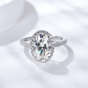 Bague d'éternité ovale personnalisée de haute qualité, certifiée IGI, en diamant et moissanite, pour femme, faite à la main en argent sterling, style hip-hop - Product Image 2