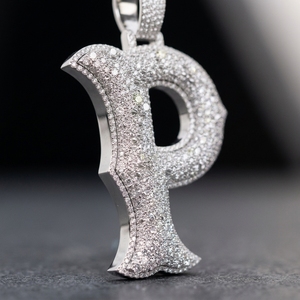 Pendentif lettre P en mosaïque inversée en forme de diamant, bijoux personnalisés hip-hop unisexes, charme tendance - Product Image 2