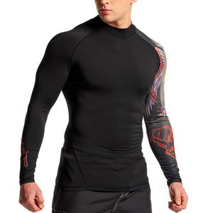 Rashguard personnalisé en gros pour Jiu Jitsu MMA BJJ, sublimation, noir, séchage rapide, écologique, manches longues - Product Image 1