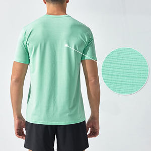 เสื้อยืดเปล่าคุณภาพพรีเมียม ระบายอากาศได้ดี แห้งเร็ว ไม่เป็นขุย ผลิตจากผ้าสแปนเด็กซ์/โพลีเอสเตอร์ รับสกรีนโลโก้ สำหรับผู้ชาย ออกกำลังกาย ฟิตเนส - Product Image 6