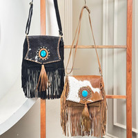 Sac à bandoulière en cuir de vachette suédé de style occidental avec franges, sac à bandoulière bohème de haute qualité pour femmes avec pierre turquoise