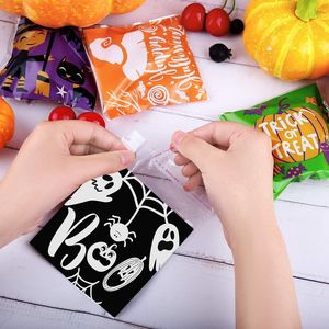 URATOT Confezione da 200 Sacchetti Trasparenti per Halloween, Autoadesivi per Dolcetti e Regali per Feste - Product Image 3
