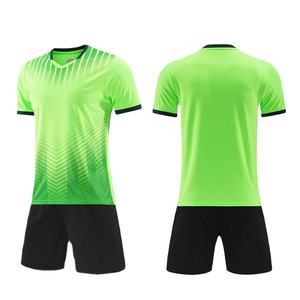 Conjunto de Uniformes de Fútbol Personalizados de Alta Calidad con Diseño de Sublimación, Versión para Jugador, Estilo Moderno - Product Image 1
