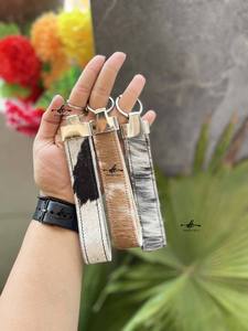 Luxury Genuine Leather Keychain <b>Custom</b> Personalized Car <b>Key</b> Holder Wholesale Promotional Gift - Product Image 1