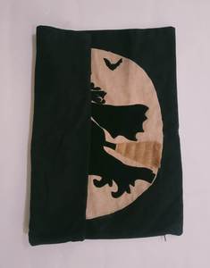Funda de cojín cuadrada de lino con aplique de bruja de Halloween, diseño vintage bordado de luna y murciélago - Product Image 3