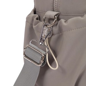 Gran Capacidad, Diseño Moderno con Patrón de Hilo, Impermeable, Unisex, Hecho en Vietnam - Product Image 2