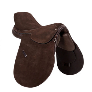 Selle de polo personnalisée, fabriquée en cuir durable, avec un design équilibré pour le confort du cavalier, le contrôle, l'entraînement et les performances en compétition. - Product Image 3