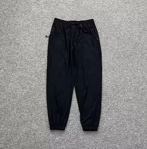 Pantalon de survêtement noir pour homme en toile de haute qualité, à lacets, avec poches latérales, formel, respirant, séchage rapide, écologique et léger - Product Image 1