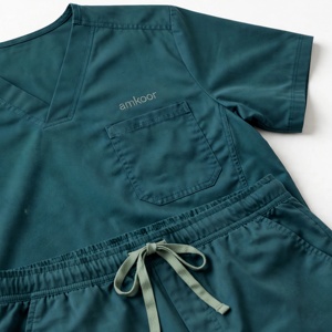 Ensemble de blouses médicales unisexe Amkoor en coton vert respirant, tenue de travail pour adulte, détection d'aiguilles, en stock - Product Image 6