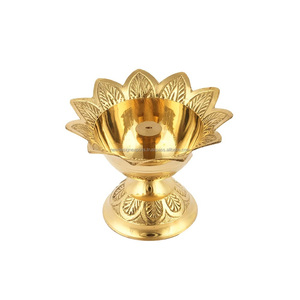 Devdas Diya en laiton profond - Product Image 5