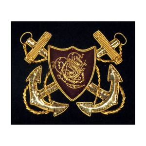 Parches bordados a mano de alta calidad con diseño personalizado, tamaño y forma a medida, con pin de seguridad, insignias para uniformes OEM/ODM - Product Image 4