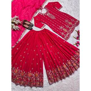 Top Designer Femme-Ensemble Plazzo et Dupatta avec Broderie Lourde - Product Image 3