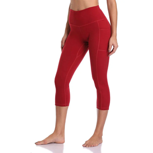 Leggings Capri pour femmes au design optimal, taille haute, cordon de serrage, sur mesure, haute qualité, spandex/nylon, écologiques, respirants, séchage rapide - Product Image 3