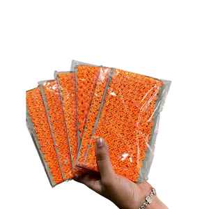 Dentelle en coton Ric Rake importée avec une finition soignée et une qualité de tissu durable pour les marques de mode. - Product Image 1