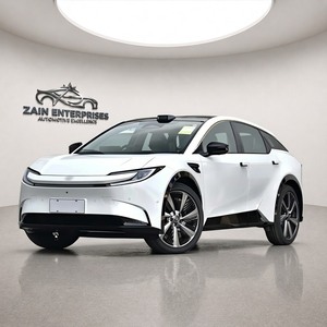 Toyota BZ5 550 Pro 2025, SUV Eléctrico Blanco, Versión Smart Drive, Calefacción en Asientos, Modelo de Exportación - Product Image 1