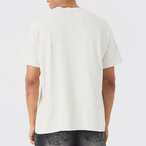 Camiseta de manga corta color crema para hombre, cuello redondo, estampado floral, corte regular, algodón jersey, estilo casual, transpirable, con capa frontal en la manga. - Product Image 5