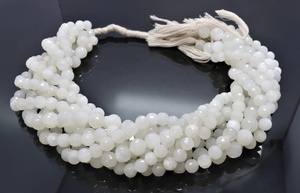 Perles de pierre de lune blanche naturelle facettées 7-8mm, perles de pierres précieuses en vrac pour la fabrication de bijoux, vente en gros, Lakshya Enterprises, tiers - Product Image 3