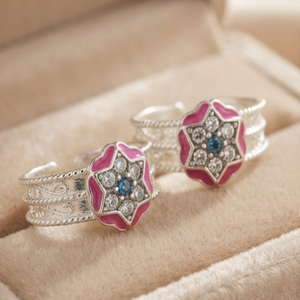 Anillo de Dedo del Pie DIVYORO BLOSSOM CLUSTER - Product Image 3