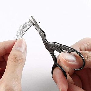 Tijeras de Corte de Pelo Profesionales con Punta Redondeada, de Acero Inoxidable con Recubrimiento de Titanio Negro - Product Image 4