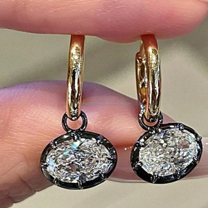 Boucles d'oreilles créoles ovales Gypset Vana Jewels, sertissage minimaliste, aspect or jaune noir, argent sterling 925, audacieuses - Product Image 2