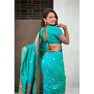 Sari en soie Paithani traditionnel Elite Weaves Aqua Blue Yeola, robe de soirée tissée double Zari, 650g - Product Image 3