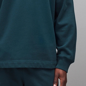 Sweat-shirt pour homme à col rabattu avec fermeture boutonnée, design uni, manches longues avec épaules tombantes, coutures de haute qualité - Product Image 4