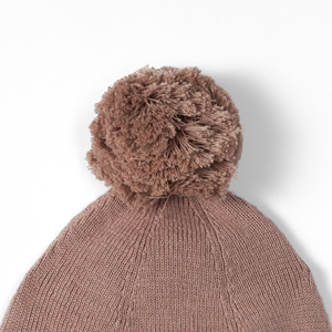Gorro de Punto Suave con Pompón, Color Moca Sólido, Invierno, para Bebés Unisex, Estilo Adorable - Product Image 4