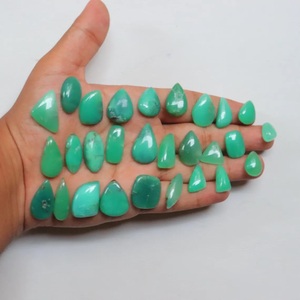 Variation de cabochons en chrysoprase naturelle du même lot, qualité supérieure, faits à la main et très beaux, pierres pour la création de bijoux - Product Image 3