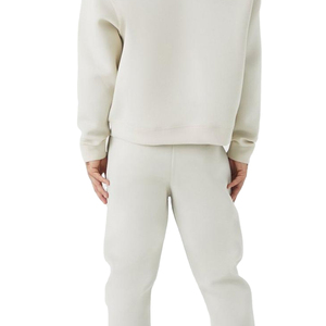 ผลิตจากวัสดุคุณภาพดี น้ำหนักเบา เอวยางยืด ผ้าแคนวาสเนื้อแน่น ระบายอากาศได้ดี มีโลโก้ด้านหน้า แห้งเร็ว กางเกงขาสั้นลำลองสำหรับผู้ชาย ขายดี - Product Image 3
