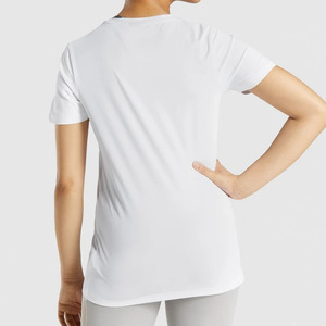 T-shirt ample décontracté pour femme – Style moderne et confortable pour le quotidien / T-shirt femme coupe classique – Tendance et décontracté pour tous les jours 2026 - Product Image 3